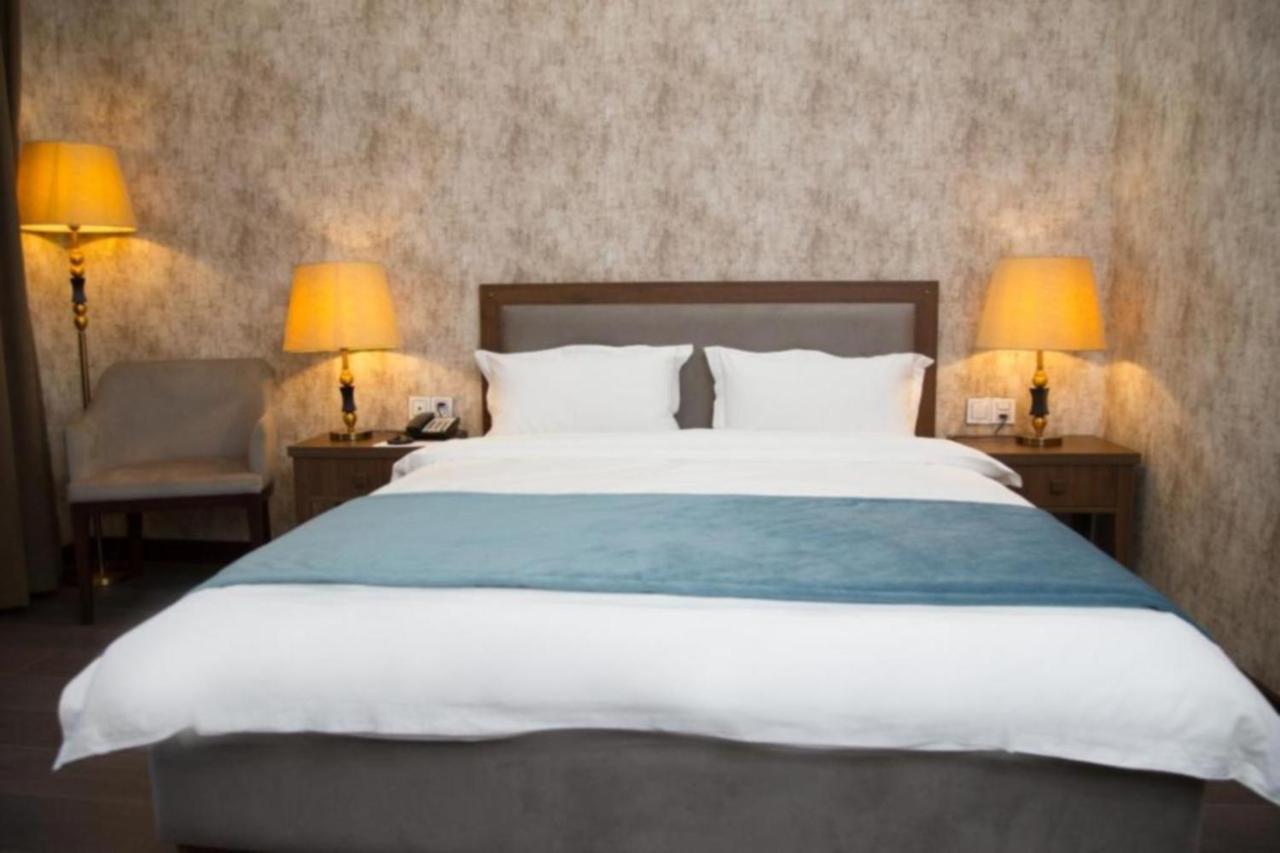 Macara Sheki City Hotel מראה חיצוני תמונה