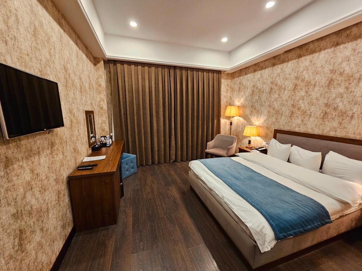 Macara Sheki City Hotel מראה חיצוני תמונה