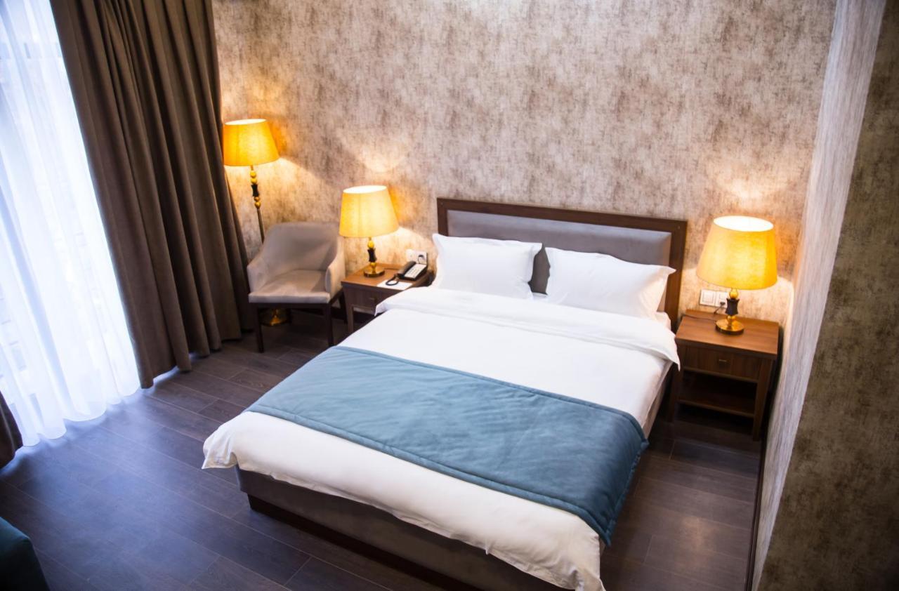 Macara Sheki City Hotel מראה חיצוני תמונה